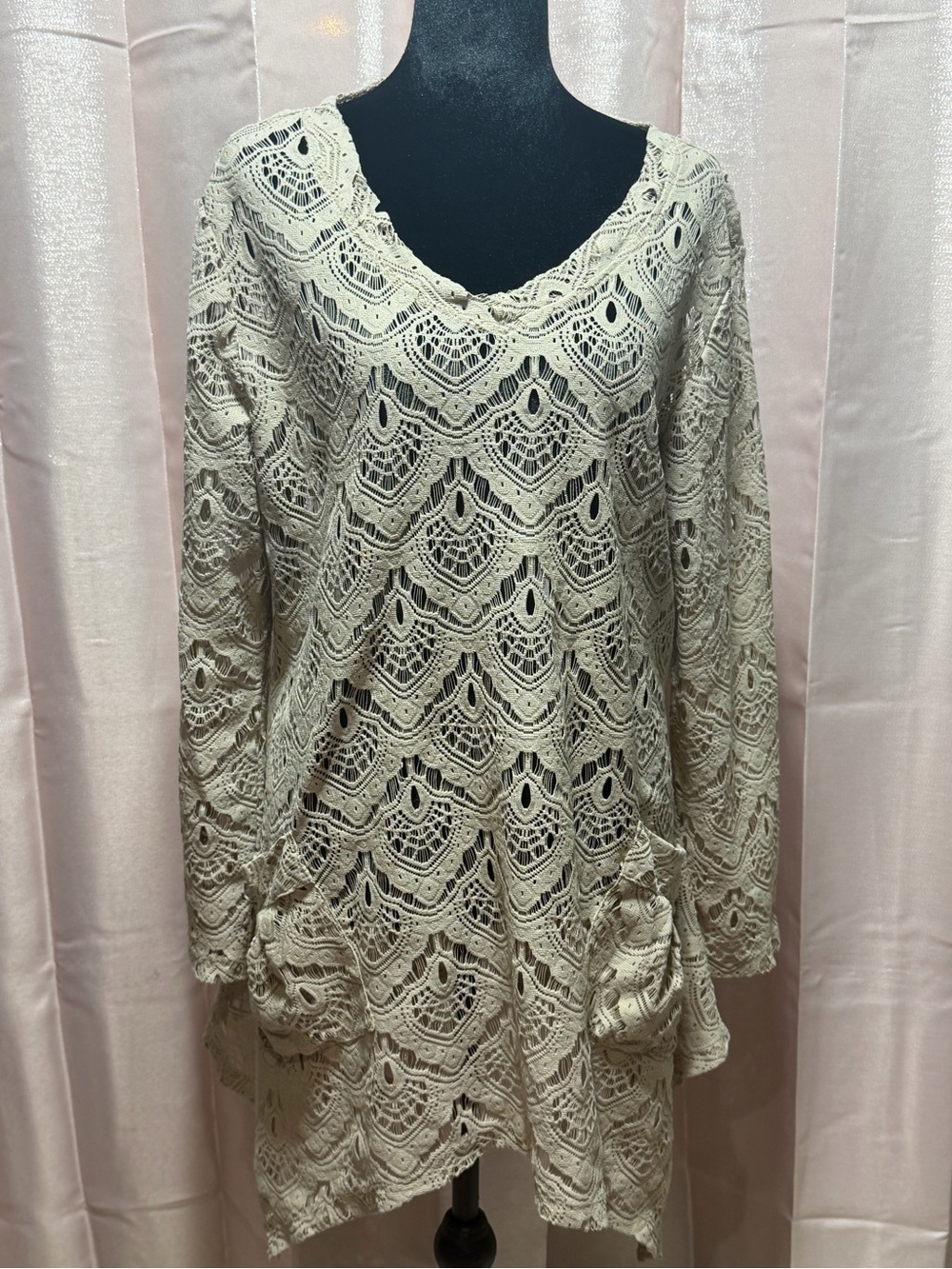 indigo soul Cream Crochet Long-Sleeve Tunic